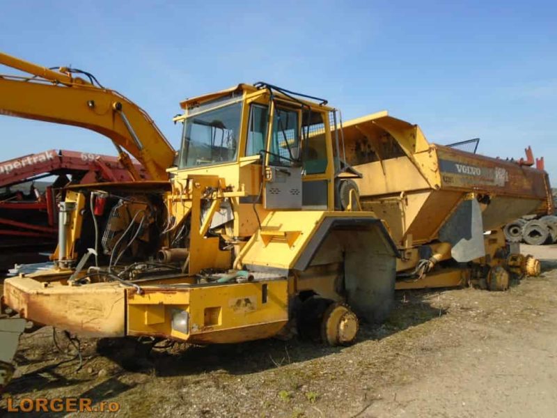 Dezmembrare excavator pe senile Komatsu PC350 NLC