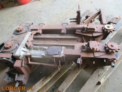 Grup masa porumb Oros Linamar