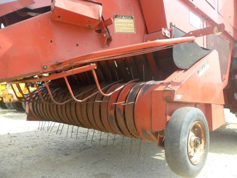 Balotiera Hesston 4800