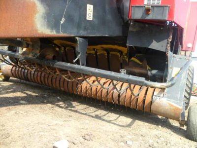 Balotiera New Holland D1210