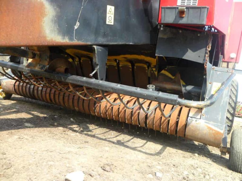 Balotiera New Holland D1210