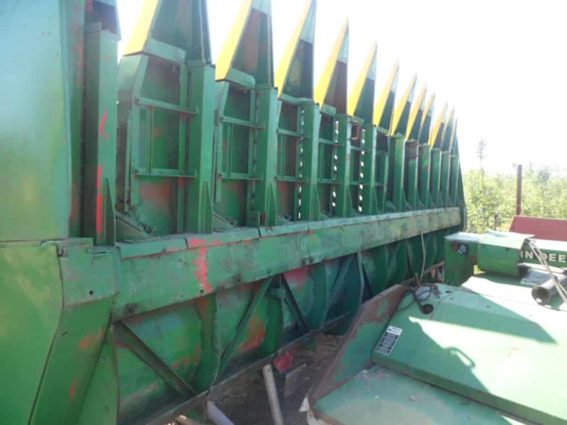 Masa pentru floarea soarelui Idaas