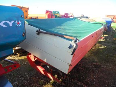 Masina de imprastiat ingrasaminte chimice Vicon de 2000 l