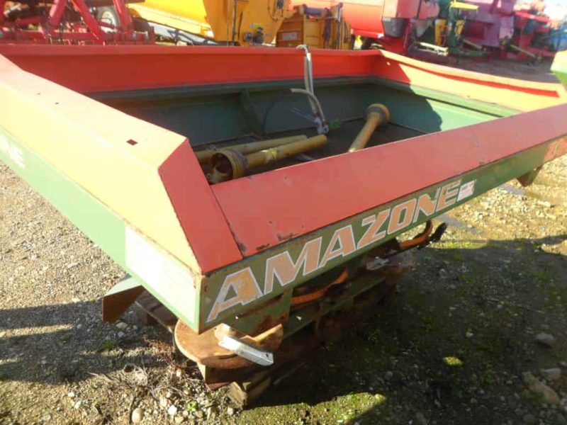 Masina de imprastiat ingrasaminte chimice Amazone ZA-M II N1500