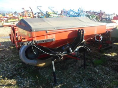 Masina de imprastiat ingrasaminte KRM 15FR