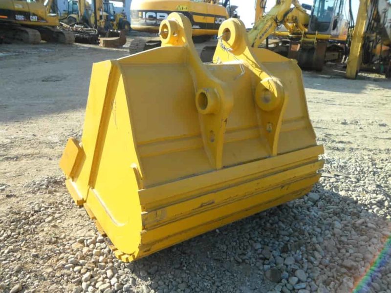 Cupa noua pentru excavator Komatsu
