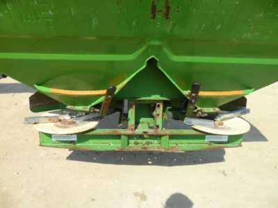 Masina de imprastiat ingrasaminte chimice Amazone ZA-U 1501