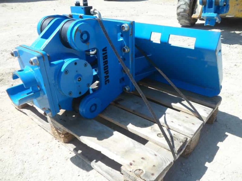 Masina de batut stalpi Vibropac HP22 Nou