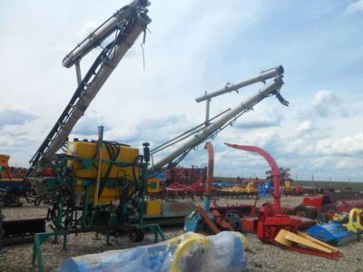 Erbicidator tractat Hardy de 2500 l