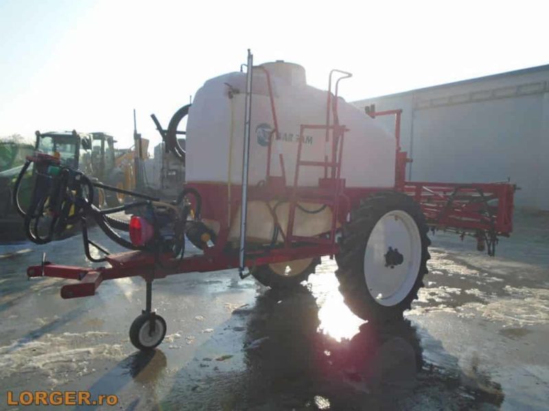 Erbicidator tractat Bargam Iris 2700