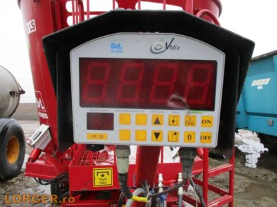 Mixer pentru furaje BVL V-Mix 8LS