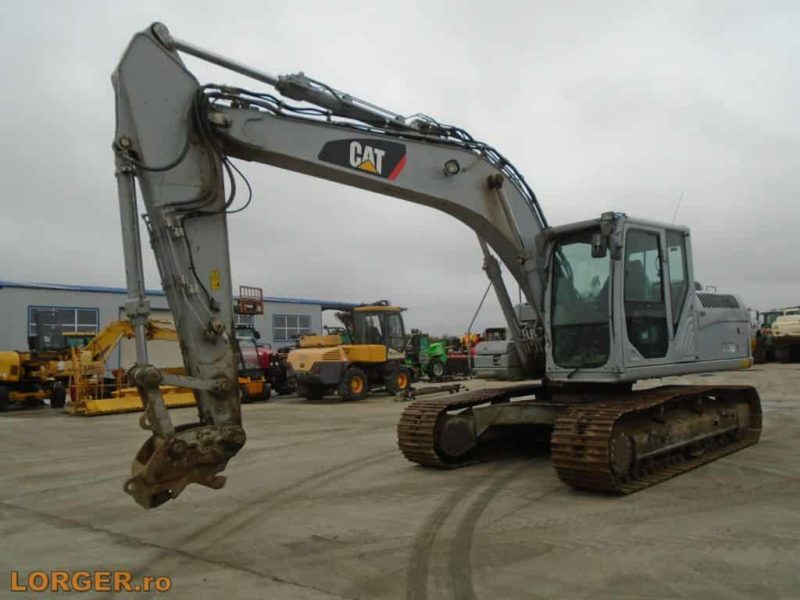 Excavator pe senile Caterpillar 319D