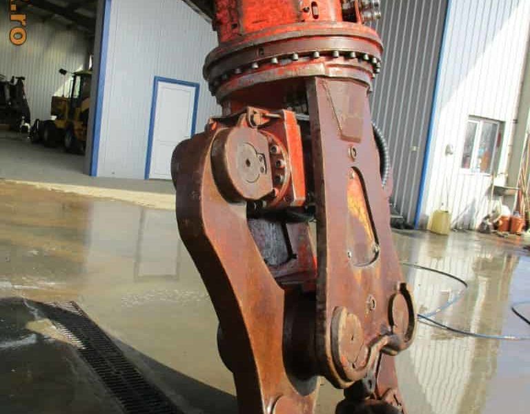 Pulverizator NPK mixt cu rotire