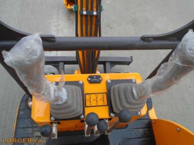 Miniexcavator nou UNI UK08