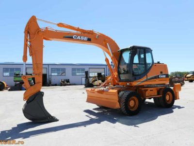 Excavator pe pneuri Case WX 145
