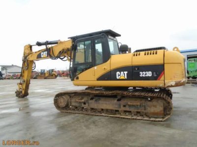 Excavator pe senile Caterpillar 323D
