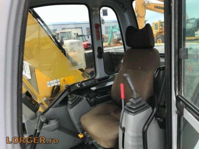 Excavator pe senile New Holland E145 - 2006