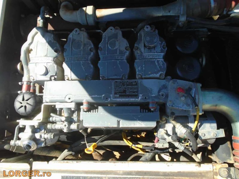 Excavator pe senile Liebherr R916 LC