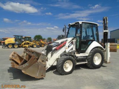 Buldoexcavator Caterpillar 432 F - 2013