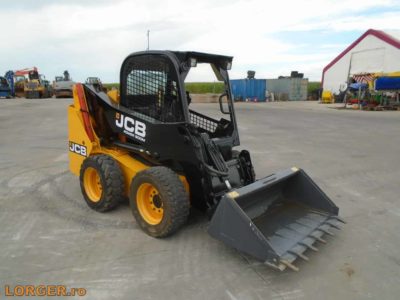 Mini-incarcator JCB 135R