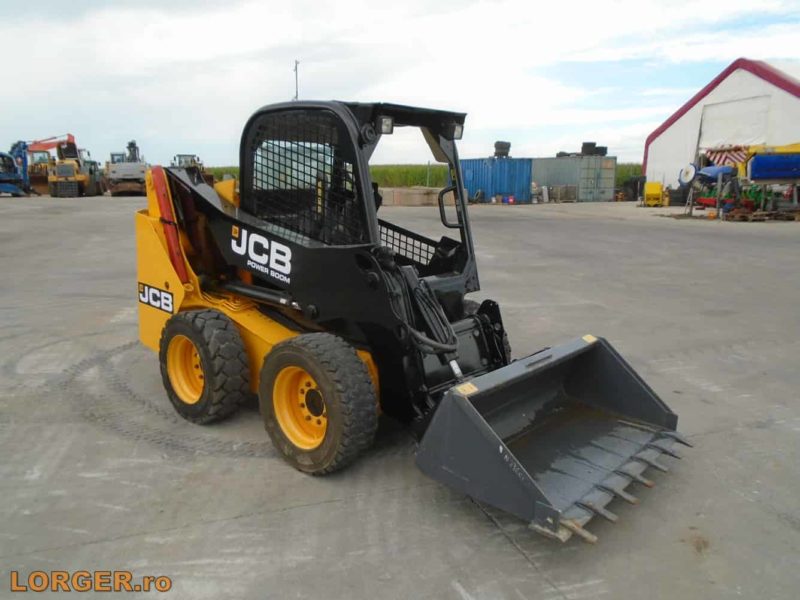 Mini-incarcator JCB 135R