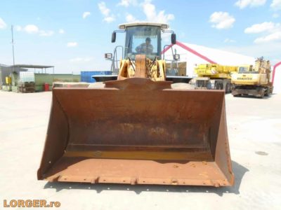 Incarcator frontal Liebherr L564