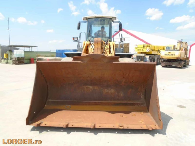 Incarcator frontal Liebherr L564