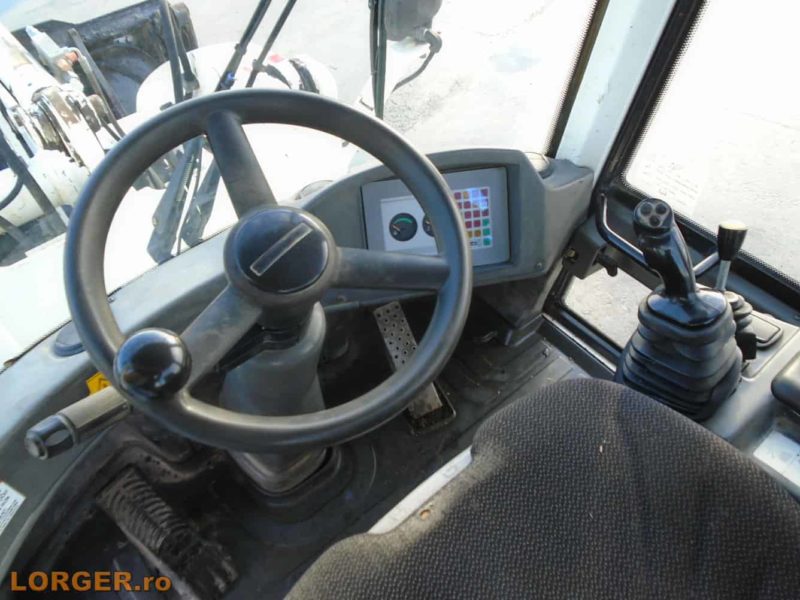 Incarcator frontal Liebherr L506