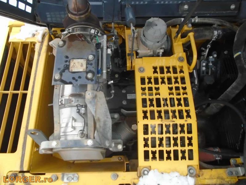 Excavator pe senile Komatsu PC290 LC-10