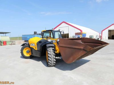 Incarcator telescopic JCB 527-58 AG