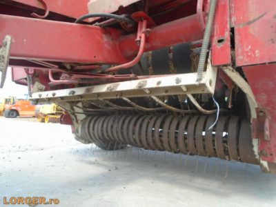 Presa de baloti rotunzi Mezőgép M1300