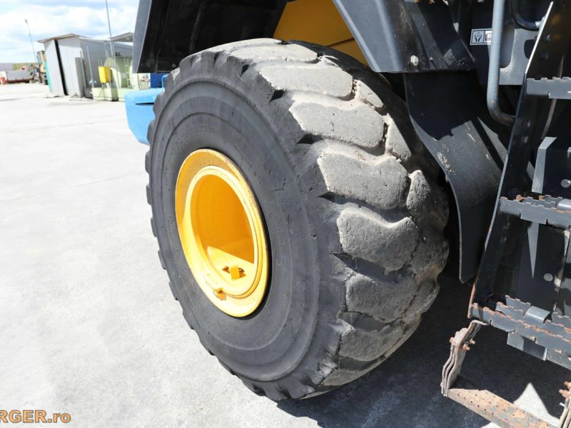 Incarcator frontal Komatsu WA 480 6H - 2013