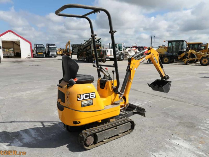 Miniexcavator JCB 8008 CTS