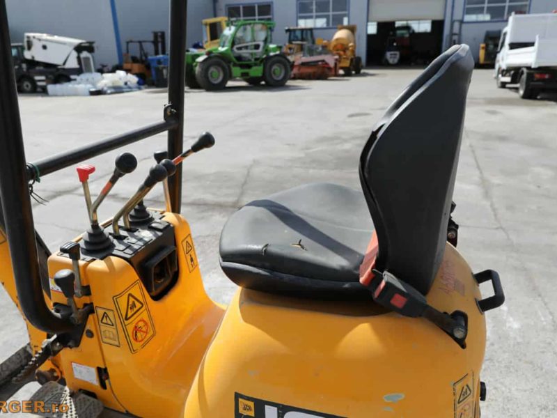Miniexcavator JCB 8008 CTS