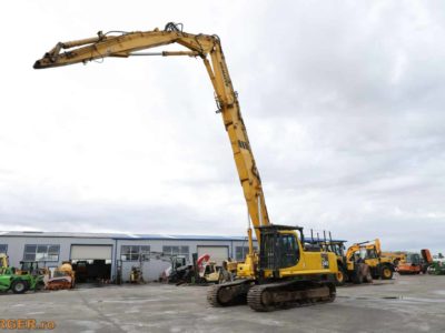 Excavator pe senile Komatsu PC340 LC-6K cu brat lung
