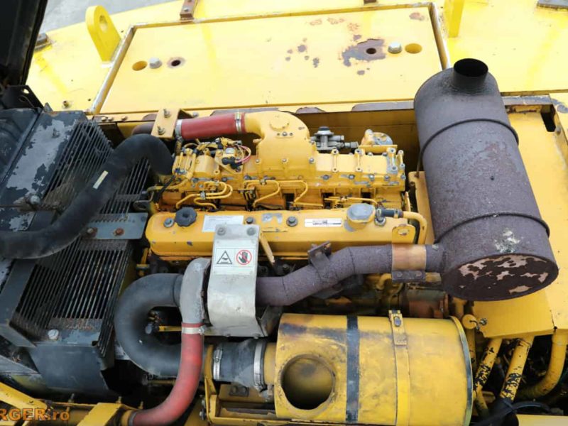 Excavator pe senile Komatsu PC340 LC-6K cu brat lung