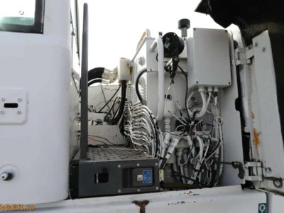 Excavator pe pneuri Liebherr A316 Litronic