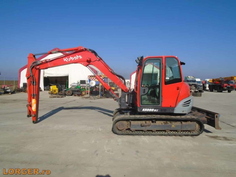 Excavator pe senile de cauciuc Kubota KX080-3