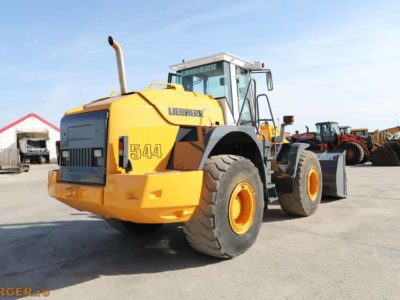 Incarcator frontal Liebherr L544