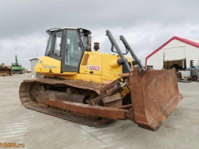 Buldozer New Holland D180