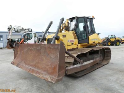 Buldozer New Holland D180