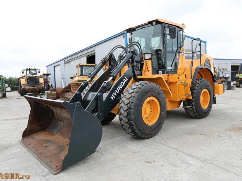 Incarcator frontal Hyundai HL 955A TM