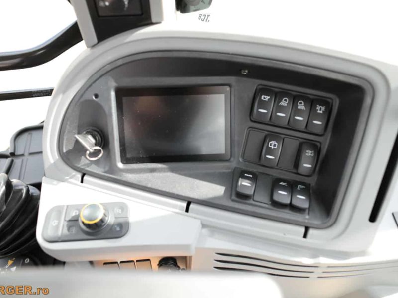 Buldoexcavator JCB 3CX NOU