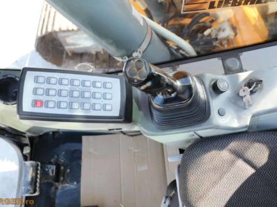 Excavator pe senile Liebherr R922 LC