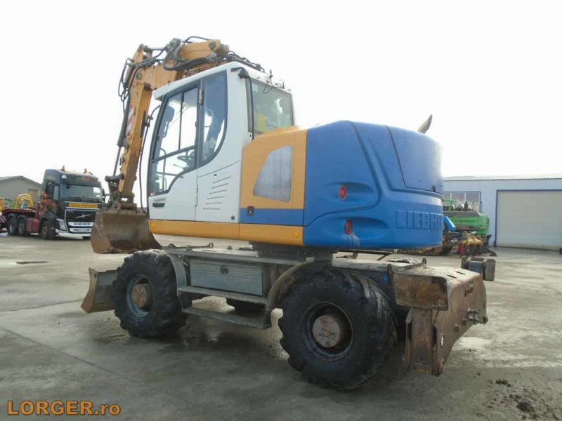 Excavator pe pneuri Liebherr A914 Compact