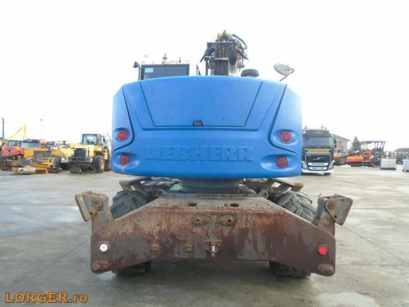 Excavator pe pneuri Liebherr A914 Compact