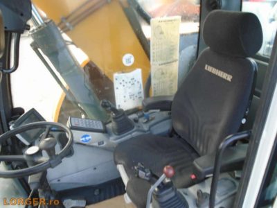 Excavator pe pneuri Liebherr A914 Compact