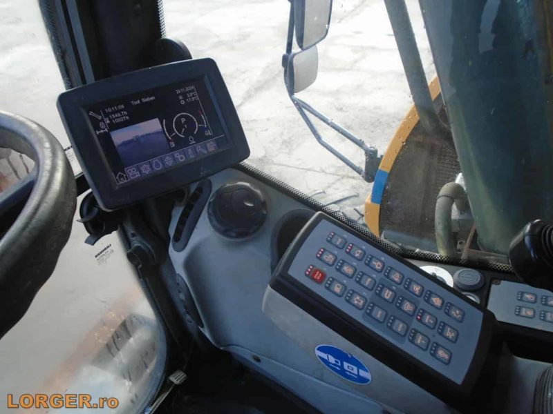 Excavator pe pneuri Liebherr A914 Compact