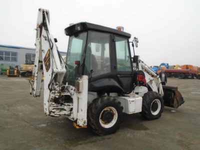 Buldoexcavator JCB 2CX