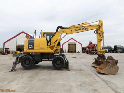 Excavator pe pneuri Komatsu PW148-10